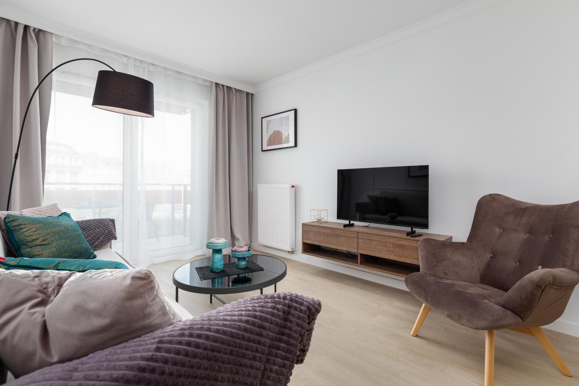 Plac Slowianski Apartments With Balcony Swinoujscie Center By Noclegi Renters エクステリア 写真
