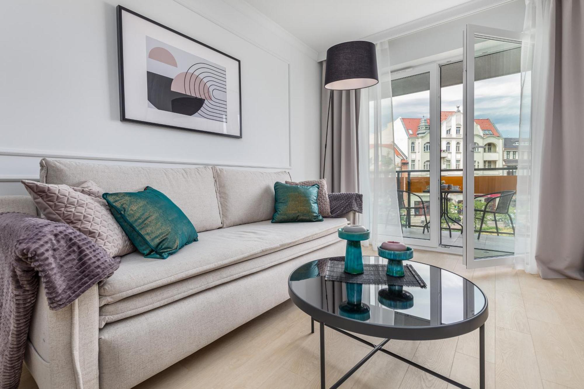 Plac Slowianski Apartments With Balcony Swinoujscie Center By Noclegi Renters エクステリア 写真