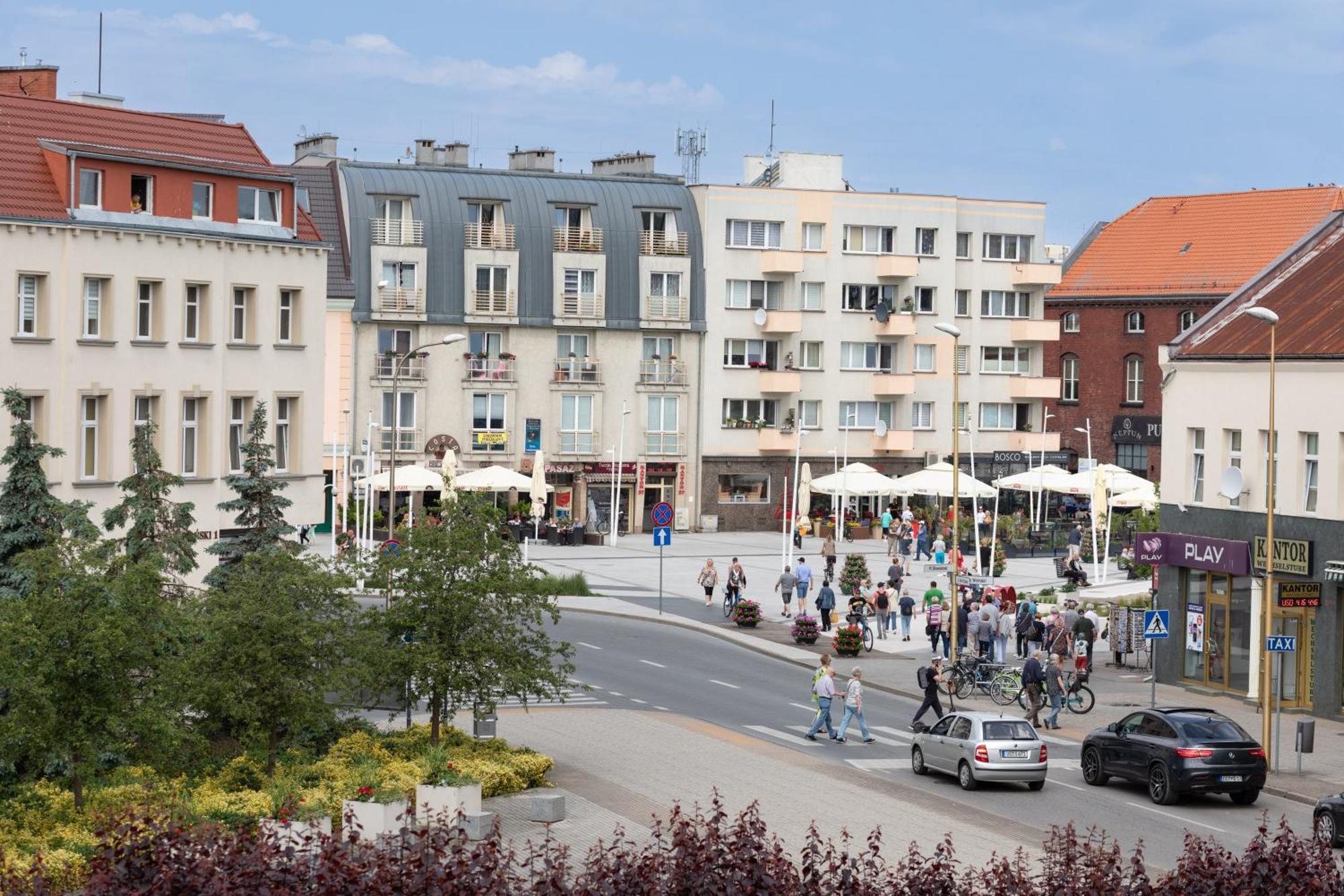 Plac Slowianski Apartments With Balcony Swinoujscie Center By Noclegi Renters エクステリア 写真